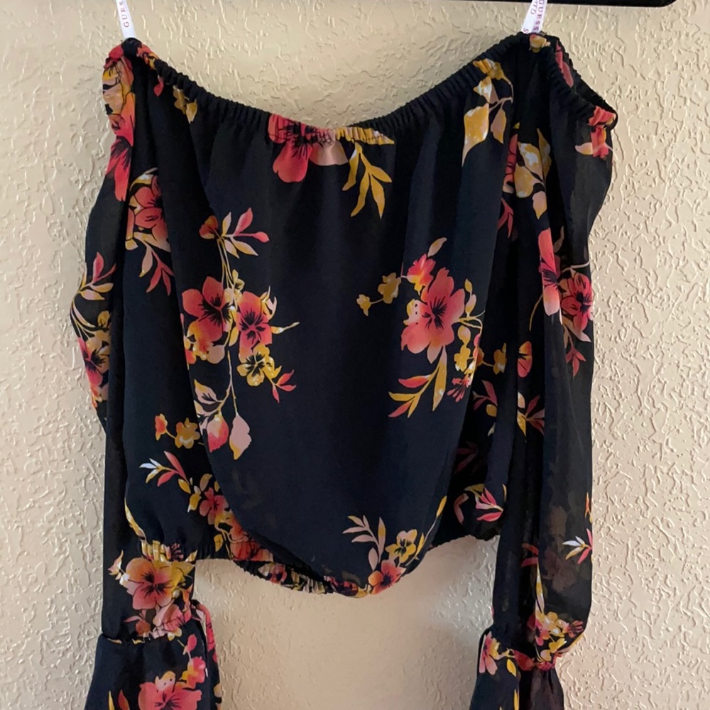 Guess floral blouse